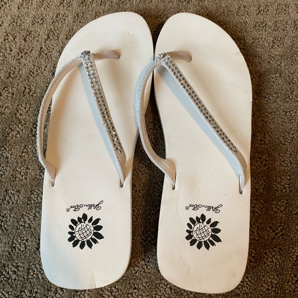 Women’s Size 10 sandals